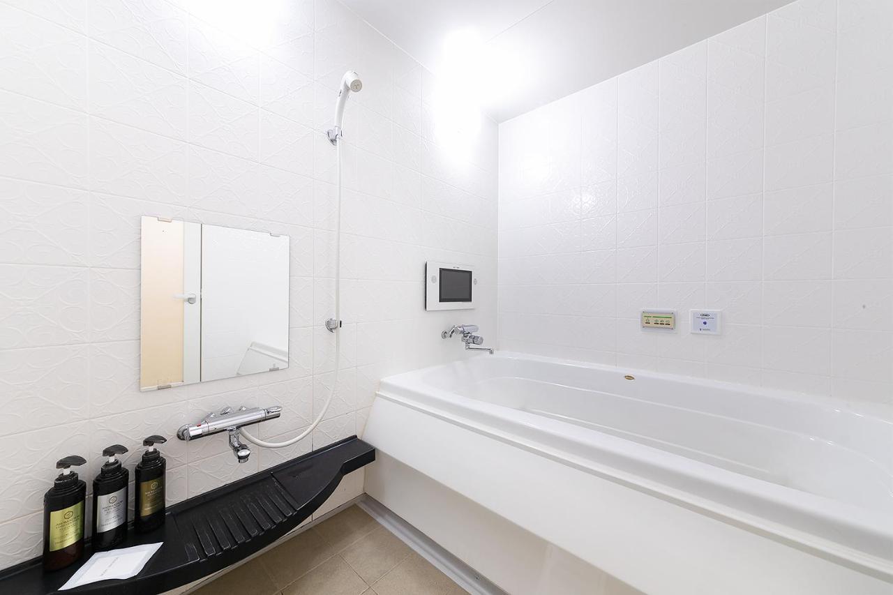 Hotel To Вакаяма Екстер'єр фото